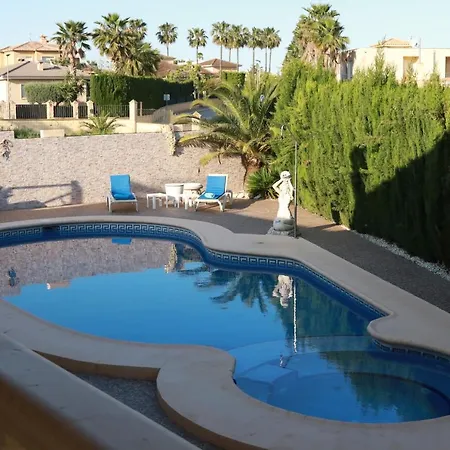 Tres Palmeras En Alfaz Del Pi , Albir, Benidorm L'Alfas del Pi
