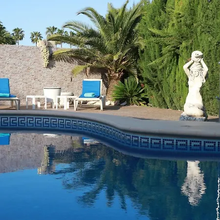 Tres Palmeras En Alfaz Del Pi , Albir, Benidorm L'Alfas del Pi